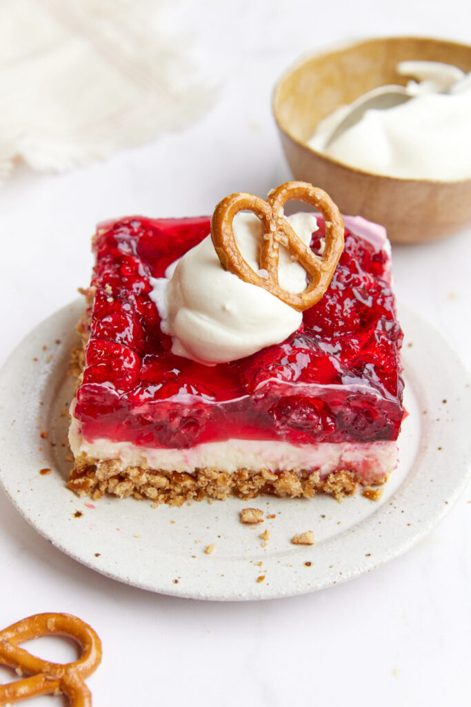 Raspberry Pretzel Salad – Food Faith Fitness